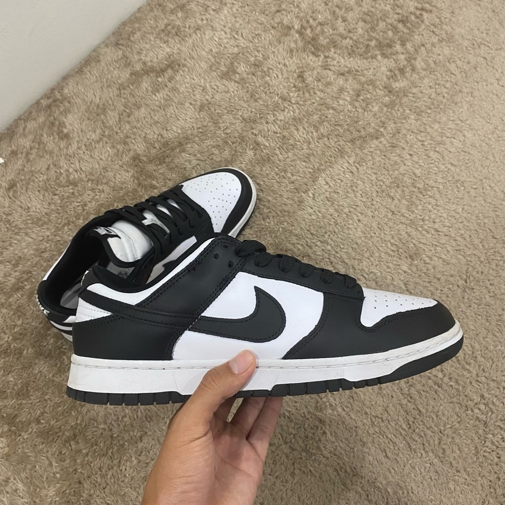 Nike Panda Dunks